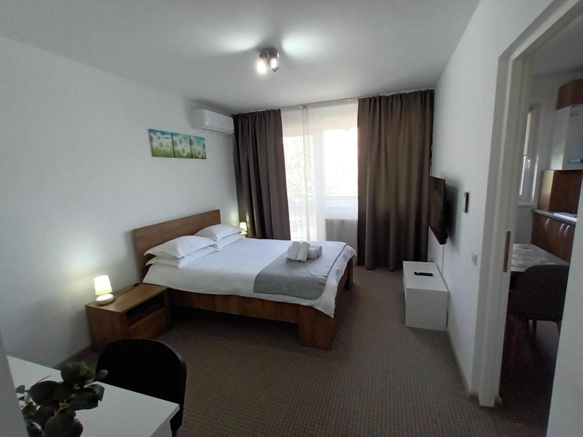 Revolution Apartment Бая-Маре Экстерьер фото