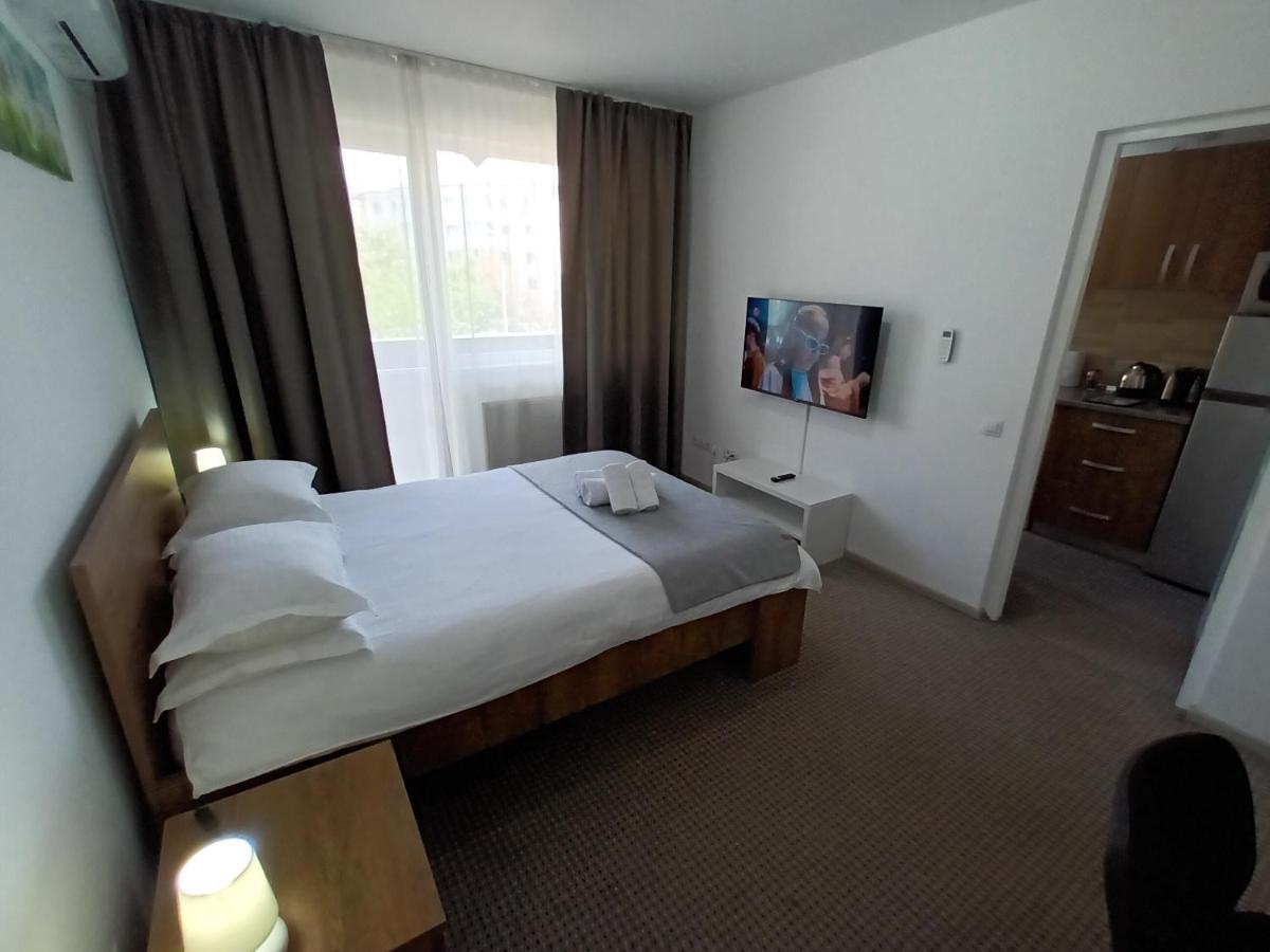 Revolution Apartment Бая-Маре Экстерьер фото