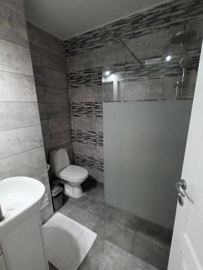 Revolution Apartment Бая-Маре Экстерьер фото