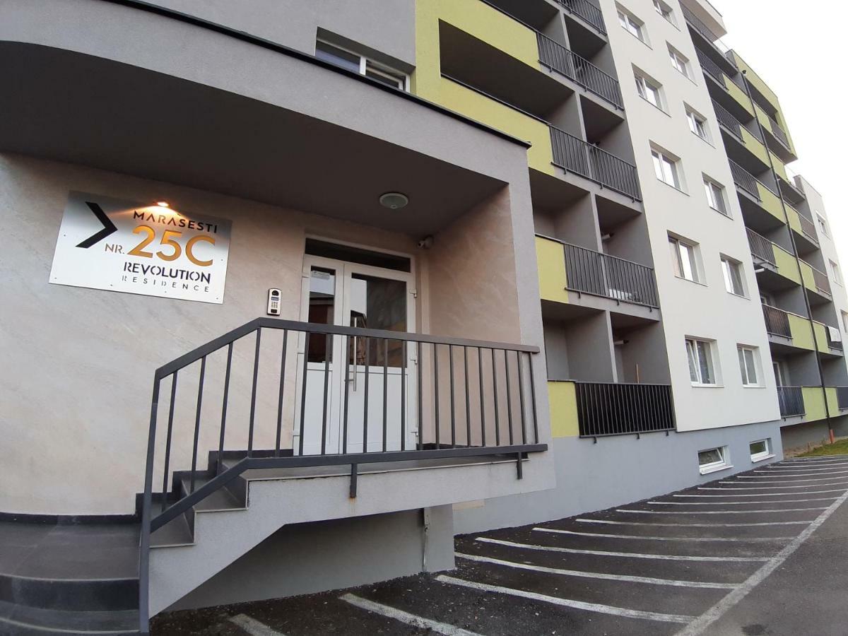 Revolution Apartment Бая-Маре Экстерьер фото